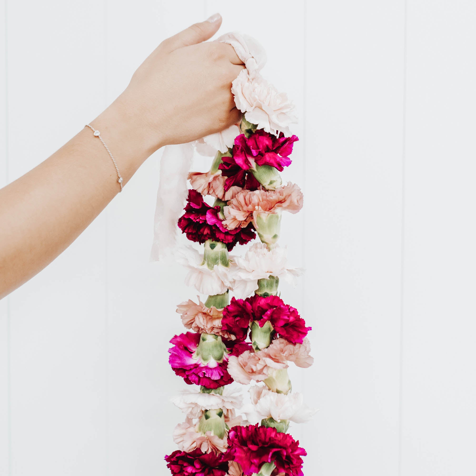 Carnation Garland
